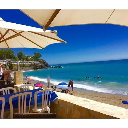 Apartamento-malibu Comfortable Semesterbostad *